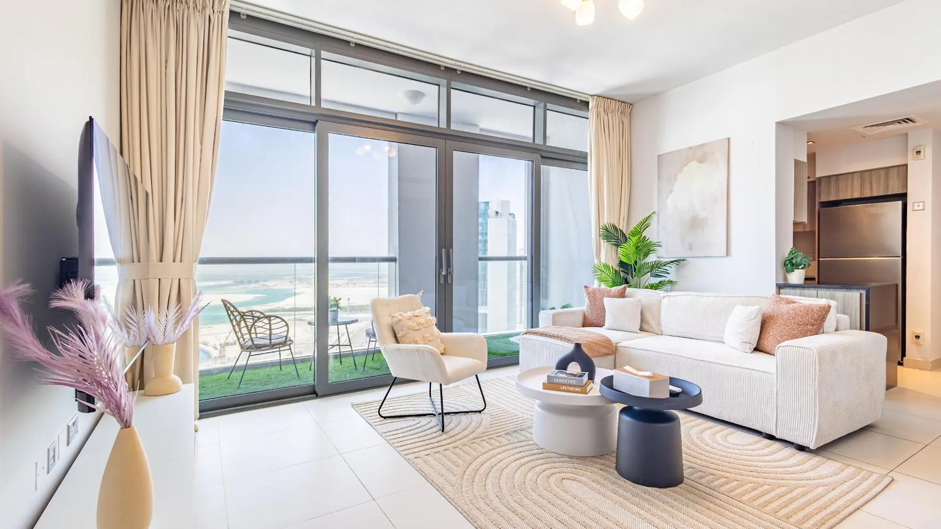 Families & Groups Paradise - 3 Min Walk To Reem Central Park And Beach - 10 People - Big Balcony - High Floor Abu Dhabi Lejlighed