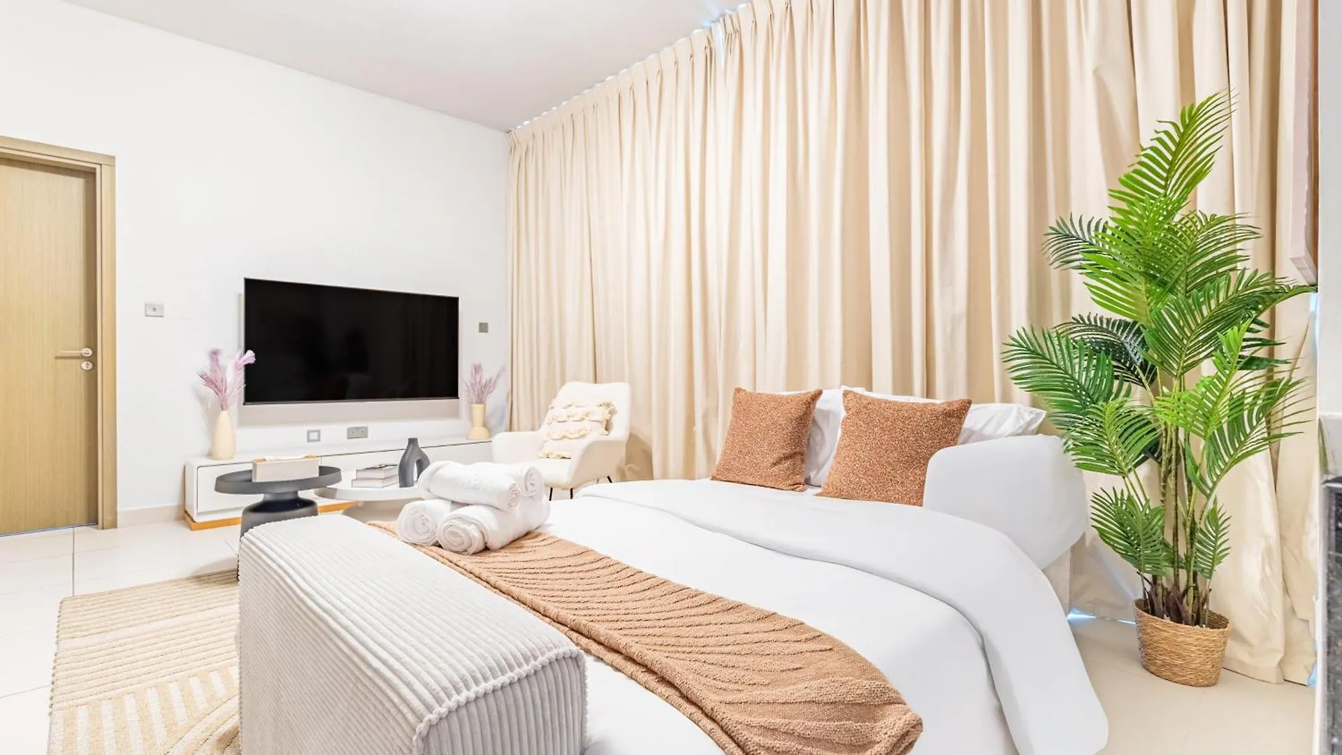 Lejlighed Families & Groups Paradise - 3 Min Walk To Reem Central Park And Beach - 10 People - Big Balcony - High Floor Abu Dhabi