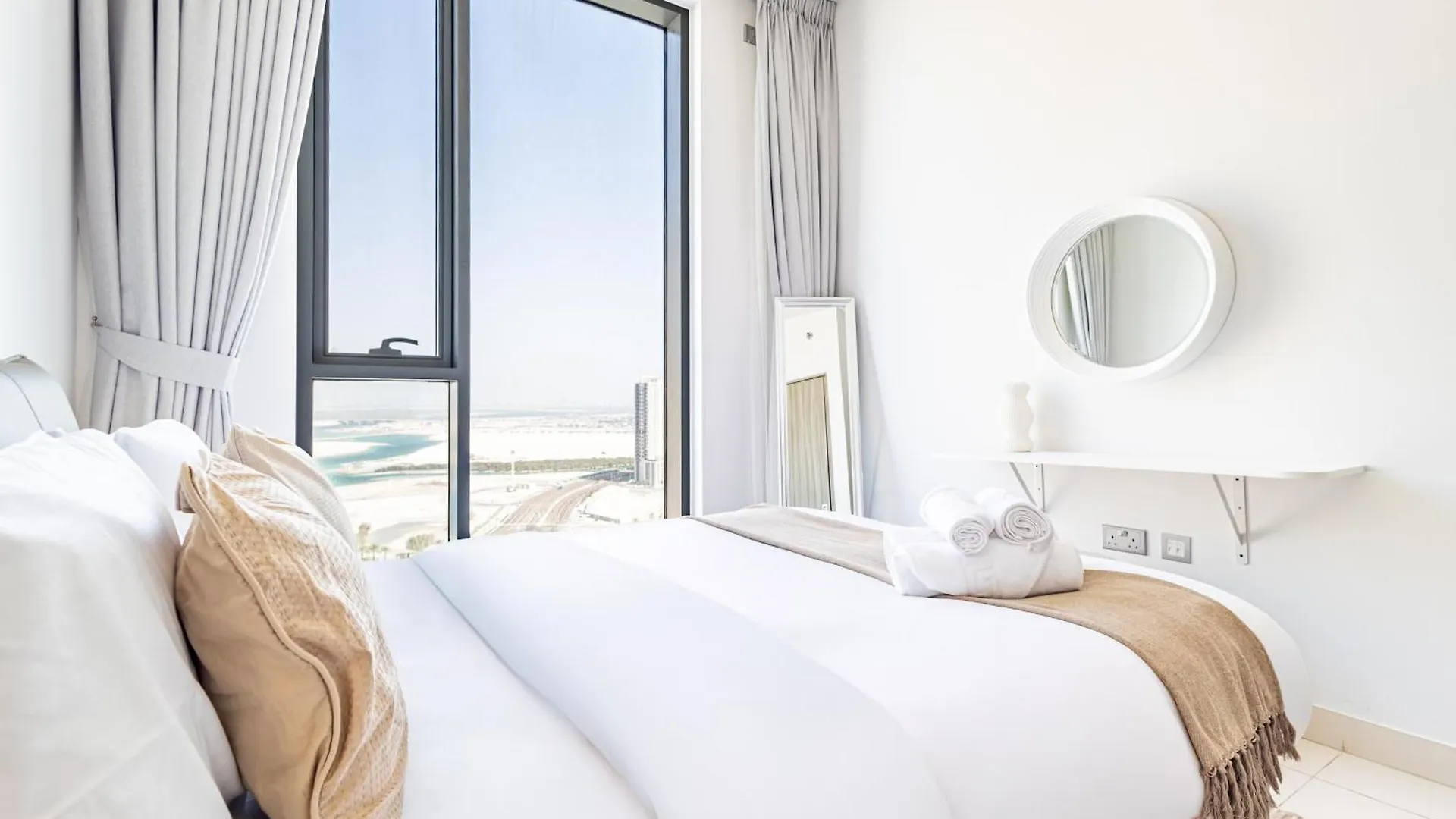 Families & Groups Paradise - 3 Min Walk To Reem Central Park And Beach - 10 People - Big Balcony - High Floor Abu Dhabi 0*,