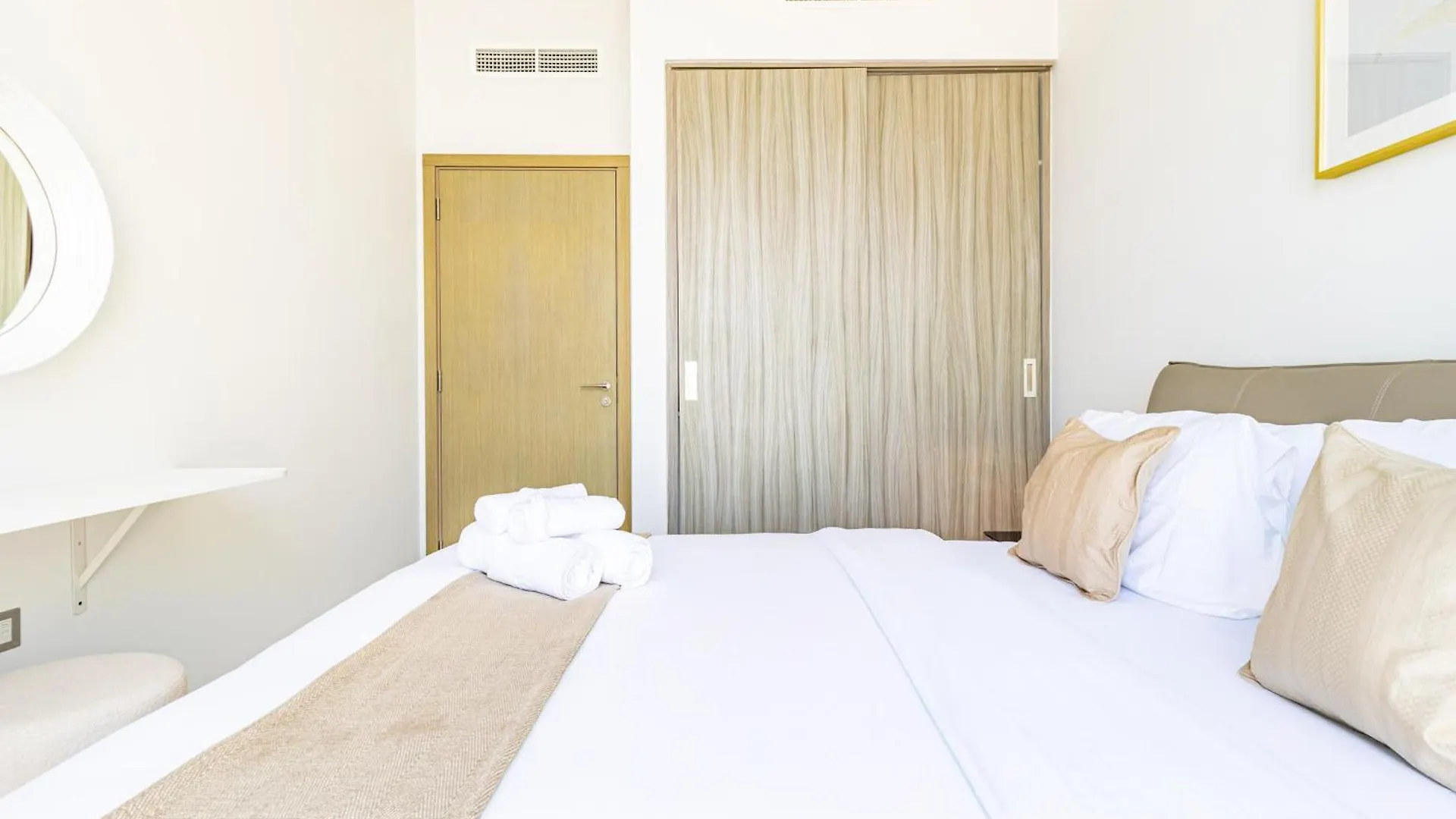 Families & Groups Paradise - 3 Min Walk To Reem Central Park And Beach - 10 People - Big Balcony - High Floor Abu Dhabi Lejlighed