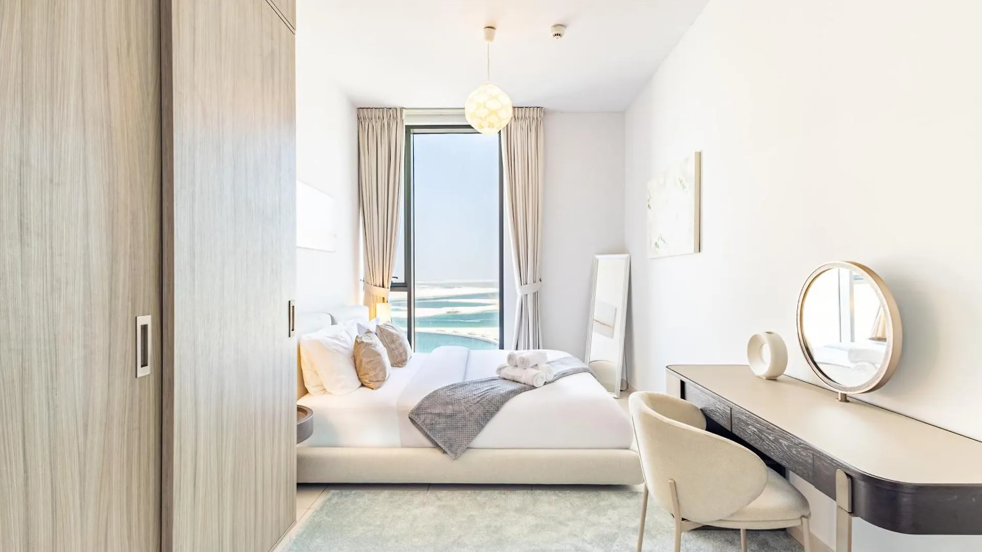 Families & Groups Paradise - 3 Min Walk To Reem Central Park And Beach - 10 People - Big Balcony - High Floor Abu Dhabi Lejlighed